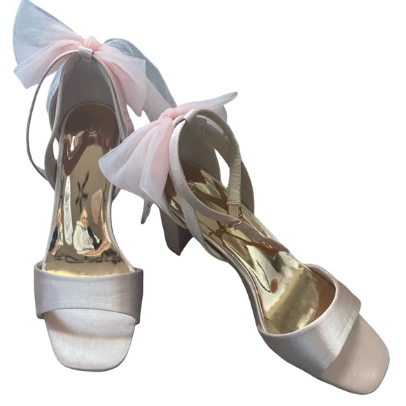 None Shoes - Soft Pink Satin Block Heels with Oversized Tulle Bows | Size 8